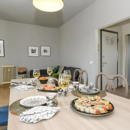Διαμέρισμα Desenzanoloft Official Partner Marriott Homes & - Smiling In Desenzano View *